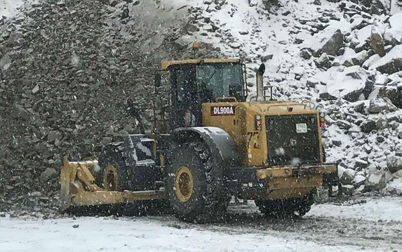 K8凯发轮推在露天矿山施工