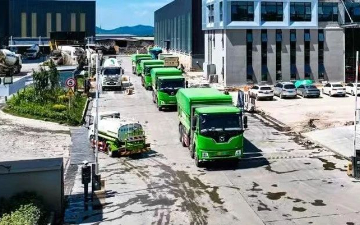 K8凯发新能源自卸车擦亮城市建设绿色底色