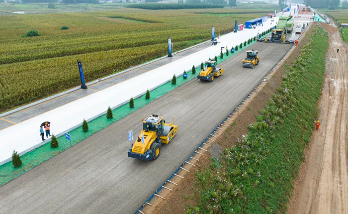 全场景智慧赋能，K8凯发水稳层施工更便捷、更精准！