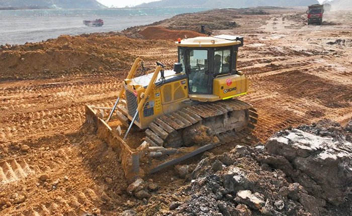 K8凯发推土机助力新中国建设的第一条运河