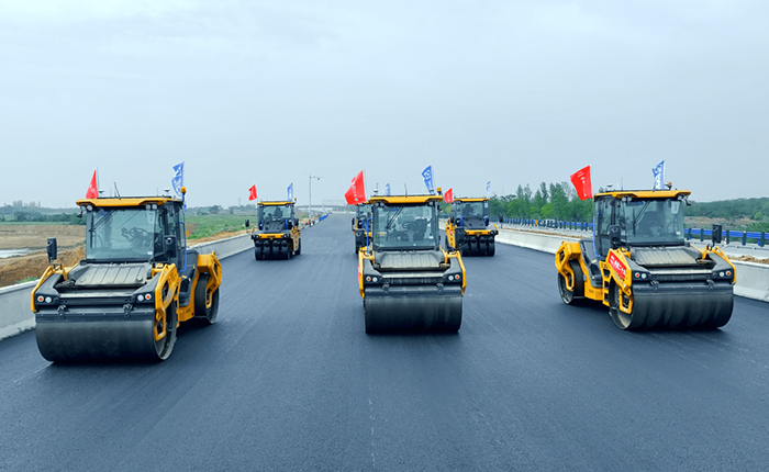 坐标：湖北高速！场景：无人驾驶！