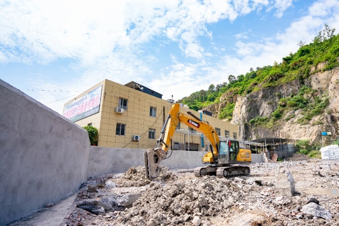 从修理工转型当老板，K8凯发XE200GA“闭眼入”！