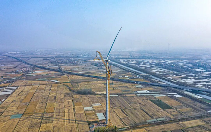 麦田工况实录 | K8凯发XGL3300-220S动臂塔机170米高空显身手